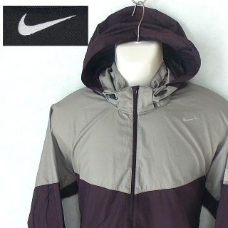 ナイキ(NIKE)の【NIKE】 美品 ナイキ パープルマウンテンパーカ サイズXL(マウンテンパーカー)