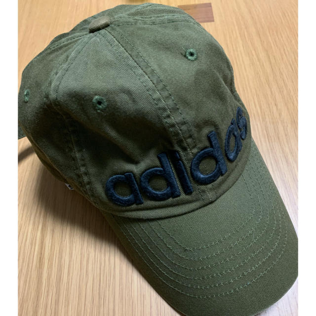 adidas(アディダス)のもも様専用☆アディダス キャップ57〜60サイズ(カーキ) メンズの帽子(キャップ)の商品写真