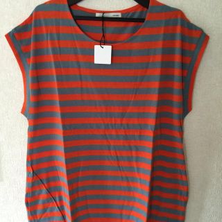 マウジー(moussy)の新品！moussyロングTシャツ(Tシャツ(半袖/袖なし))