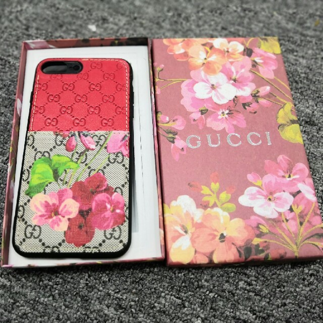 かわいい iphone8plus ケース 新作 、 Gucci - Iphoneケース　グッチ
の通販 by あつ子^_^'s shop｜グッチならラクマ