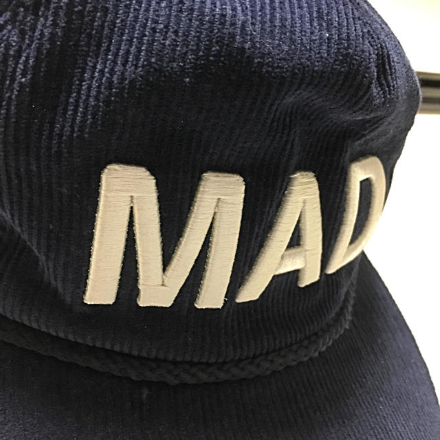 UNDERCOVER(アンダーカバー)のアンダーカバー undercover コーデュロイ 刺繍 キャップ メンズの帽子(キャップ)の商品写真
