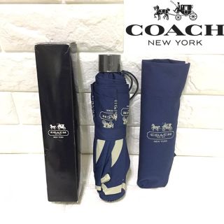 コーチ(COACH)のCOACH 折り畳み傘 ネイビー 未使用品！(傘)