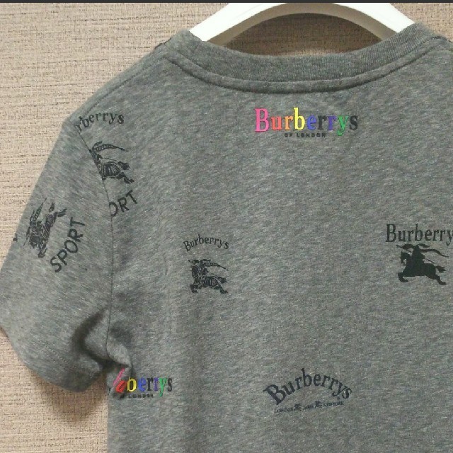 BURBERRY(バーバリー)のバーバリー トップス Tシャツ 8y 新品 キッズ/ベビー/マタニティのキッズ服男の子用(90cm~)(Tシャツ/カットソー)の商品写真