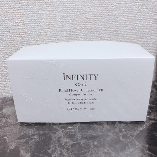 Infinity(インフィニティ)の【期間限定値下げ:箱なし限定】インフィニティ ロイヤルフラワーコレクション コスメ/美容のベースメイク/化粧品(フェイスパウダー)の商品写真