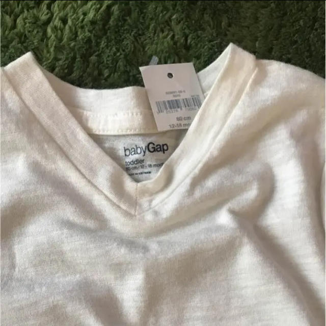 GAP(ギャップ)のGAP タンクトップ、半袖、半ズボンセット キッズ/ベビー/マタニティのベビー服(~85cm)(Ｔシャツ)の商品写真