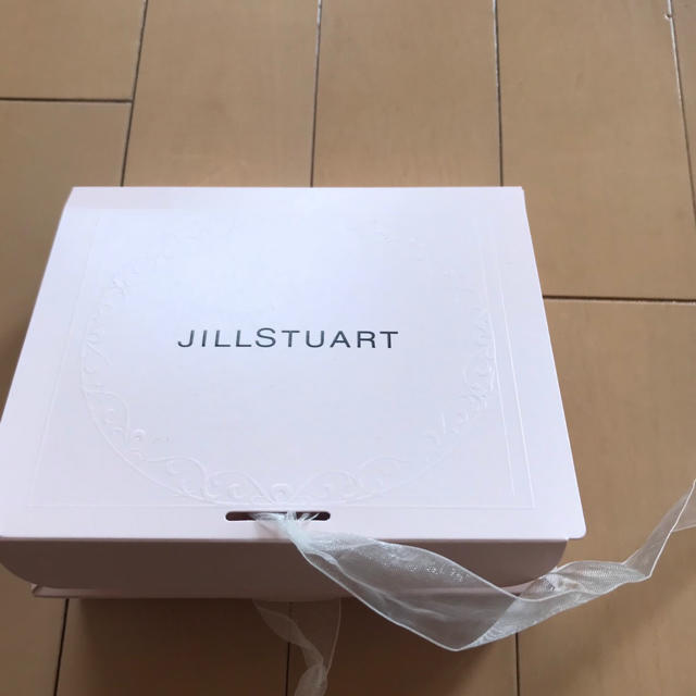 JILLSTUART(ジルスチュアート)のジルスチュアート   ハンドクリーム コスメ/美容のボディケア(ハンドクリーム)の商品写真