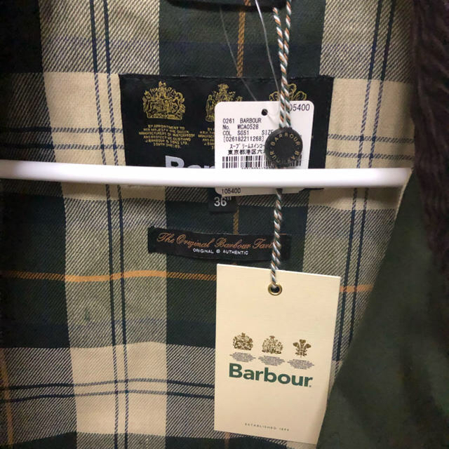 Barbour(バーブァー)のbeams  plus別注 barbourコート メンズのジャケット/アウター(ステンカラーコート)の商品写真