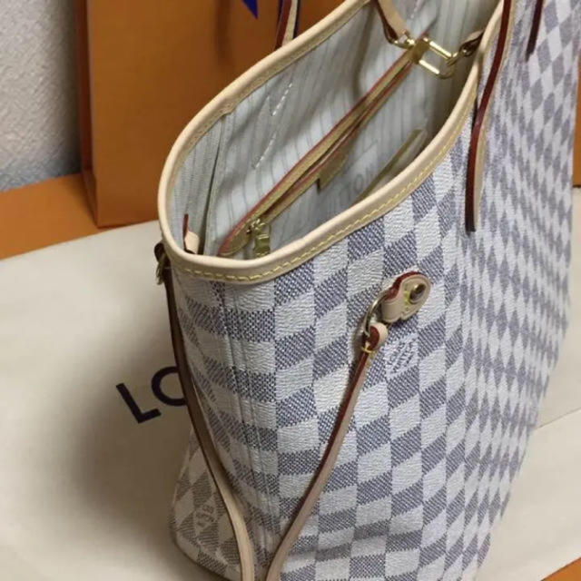 LOUIS VUITTON(ルイヴィトン)のルイ・ヴィトン（LOUIS VUITTON）ネヴァーフルMM ダミエ アズール♡ レディースのバッグ(トートバッグ)の商品写真