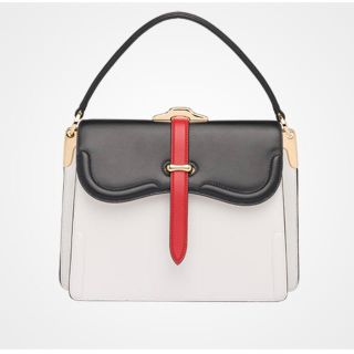 プラダ(PRADA)のプラダ ベル レザー バッグ(ハンドバッグ)