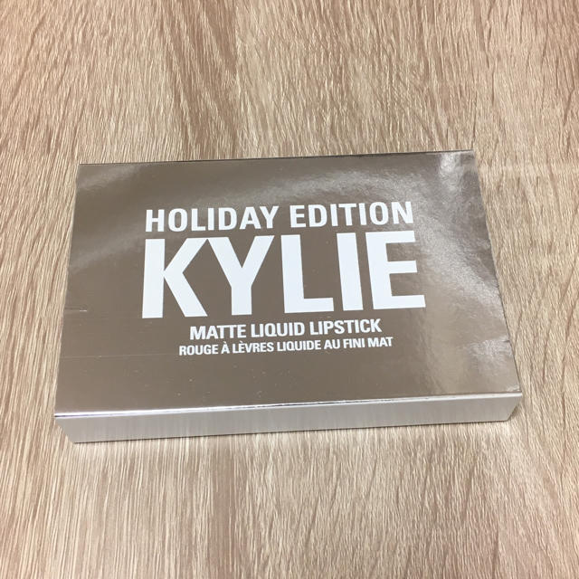 KYLIE COSMETICS リップキット