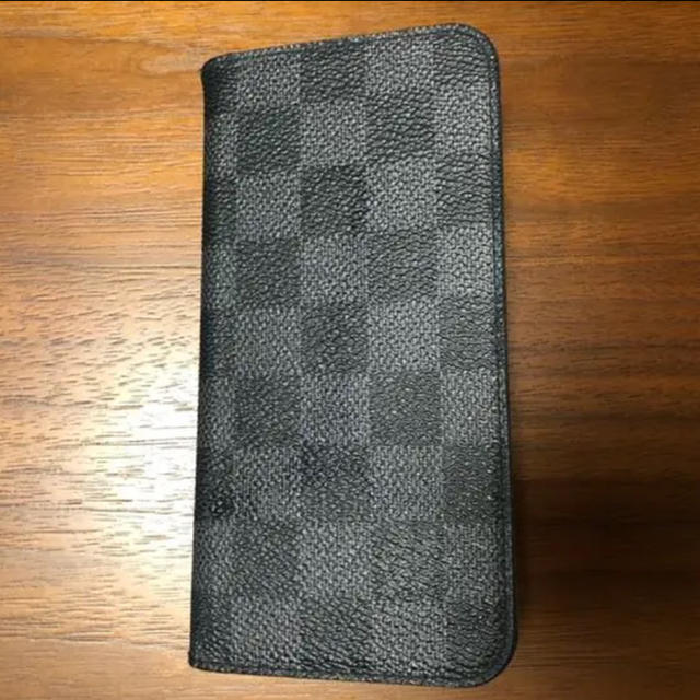 LOUIS VUITTON - 【美品】ルイヴィトン iPhoneケースの通販 by スカイブルー's shop｜ルイヴィトンならラクマ