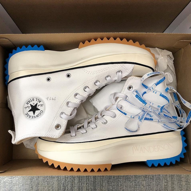 J.W.ANDERSON(ジェイダブリューアンダーソン)のConverse×JW anderson run star hi メンズの靴/シューズ(スニーカー)の商品写真