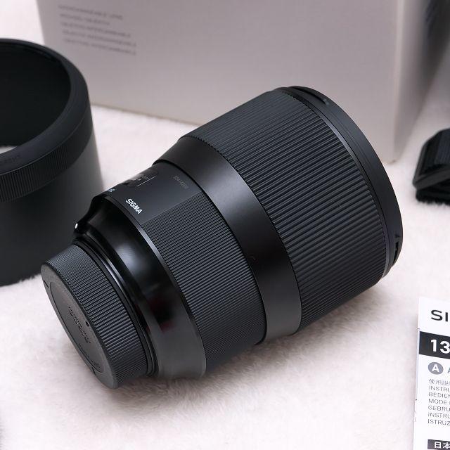 SIGMA(シグマ)の美品 SIGMA 135mm F1.8 Art ニコン用  スマホ/家電/カメラのカメラ(レンズ(単焦点))の商品写真