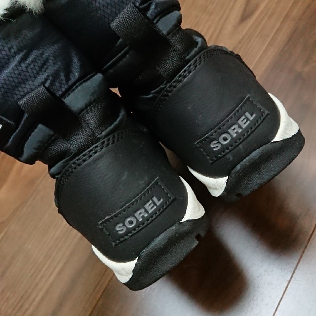 SOREL(ソレル)のSOREL スノーブーツ 黒 レディース 25cm レディースの靴/シューズ(ブーツ)の商品写真