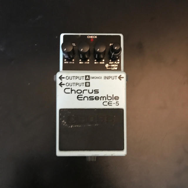 BOSS(ボス)のBOSS CE-5 ChorusEnsemble【箱なし】 楽器のギター(エフェクター)の商品写真