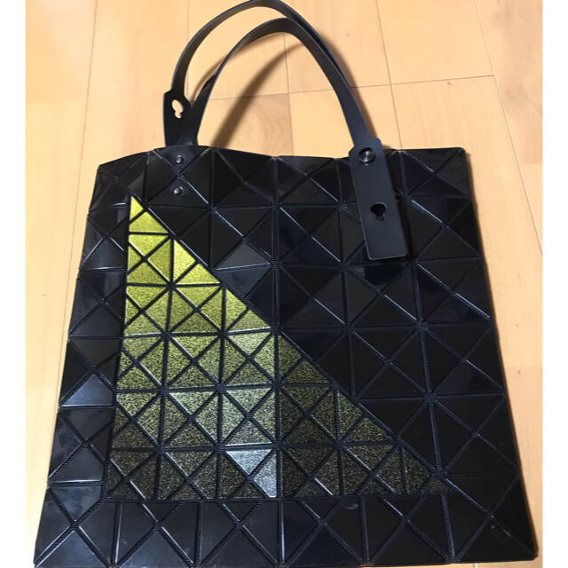 ISSEY MIYAKE(イッセイミヤケ)のbaobao トートバッグ レディースのバッグ(トートバッグ)の商品写真