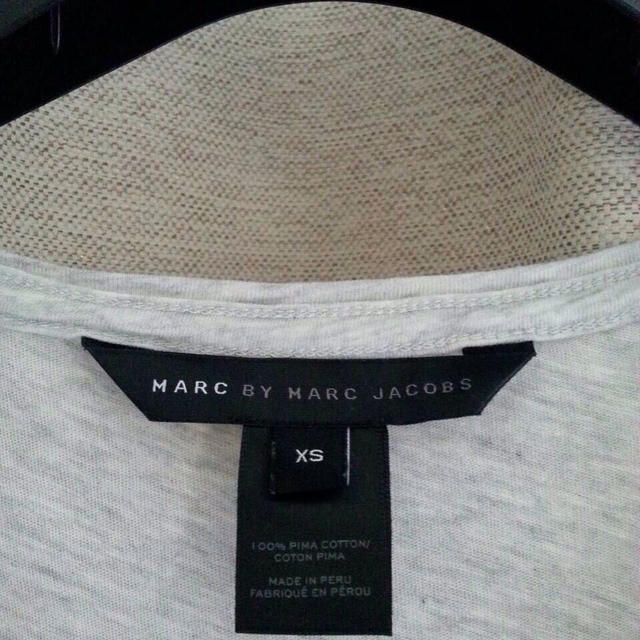 MARC BY MARC JACOBS(マークバイマークジェイコブス)のMARK BY カジュアルTシャツ レディースのトップス(Tシャツ(半袖/袖なし))の商品写真