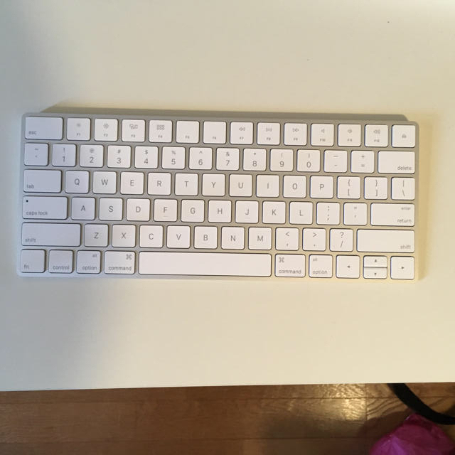 Apple 純正 magic keyboard  英語配列 テンキーなし 1