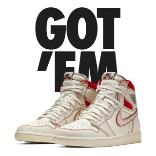 ナイキ(NIKE)の《25.0》NIKE AIR JORDAN 1 RETRO HIGH OG (スニーカー)