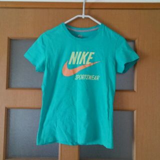 ナイキ(NIKE)のNIKE Tシャツ(Tシャツ(半袖/袖なし))