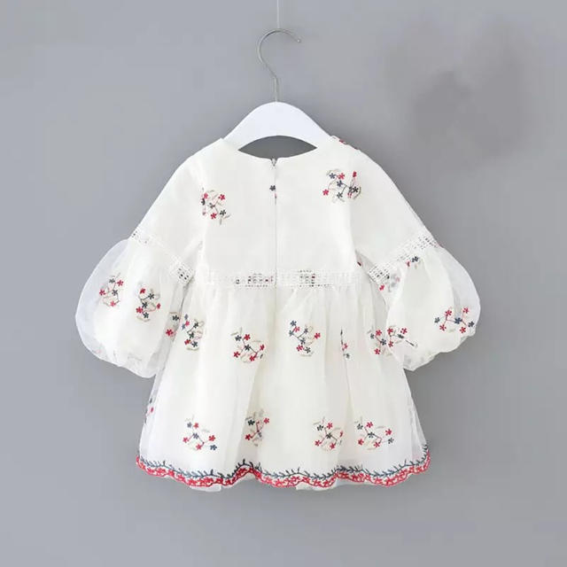 女の子 ワンピース  キッズ/ベビー/マタニティのキッズ服女の子用(90cm~)(ワンピース)の商品写真