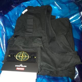 シュプリーム(Supreme)の※送料込 supreme Stone Island Camo Vest M 黒(ベスト)