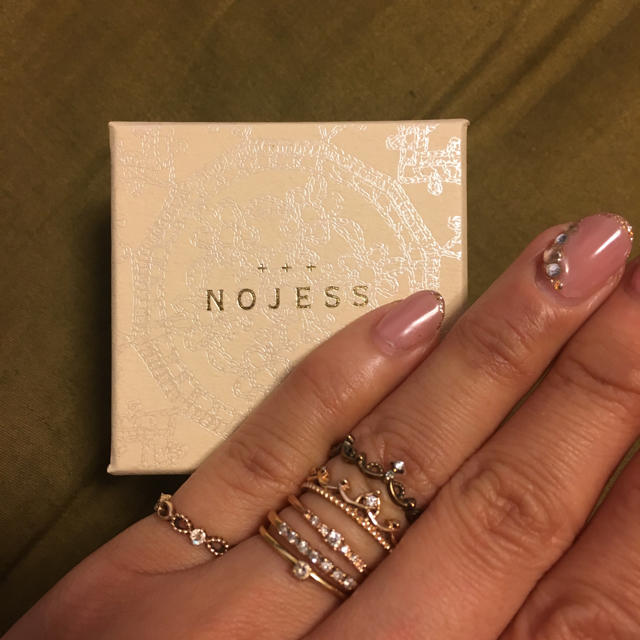 NOJESS(ノジェス)のクラウン  リング  ノジェス  7号 レディースのアクセサリー(リング(指輪))の商品写真