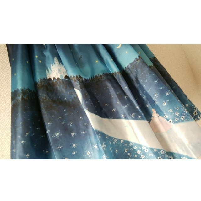franche lippee(フランシュリッペ)のタグ付き 新品 フランシュリッペ シンデレラ スカート ブルー ディズニー レディースのスカート(ひざ丈スカート)の商品写真