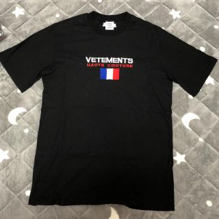 VETEMENTS Tシャツ(Tシャツ/カットソー(半袖/袖なし))