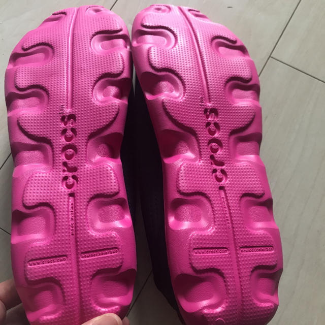 crocs(クロックス)の新品 クロックス duet busy day skimmer ビジーデイ 23 レディースの靴/シューズ(スニーカー)の商品写真