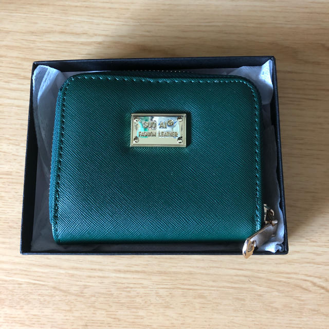 KALUCIA 二つ折り財布 グリーン レディースのファッション小物(財布)の商品写真
