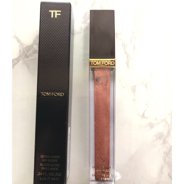 TOM FORD(トムフォード)の日本未入荷  完全未使用 コスメ/美容のベースメイク/化粧品(リップグロス)の商品写真