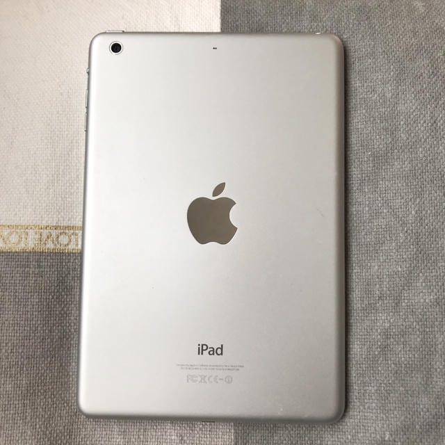 Apple(アップル)のiPad mini 16GB スマホ/家電/カメラのPC/タブレット(タブレット)の商品写真