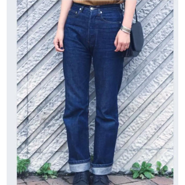 BEAMS(ビームス)の大人気 美品 ビームス 購入 Lee ハイウェスト インディゴ デニム パンツ レディースのパンツ(デニム/ジーンズ)の商品写真