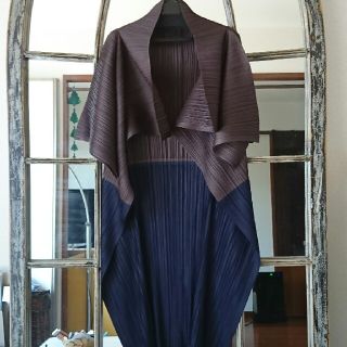 プリーツプリーズイッセイミヤケ(PLEATS PLEASE ISSEY MIYAKE)のイッセイミヤケプリーツプリーツ★羽織物(カーディガン)