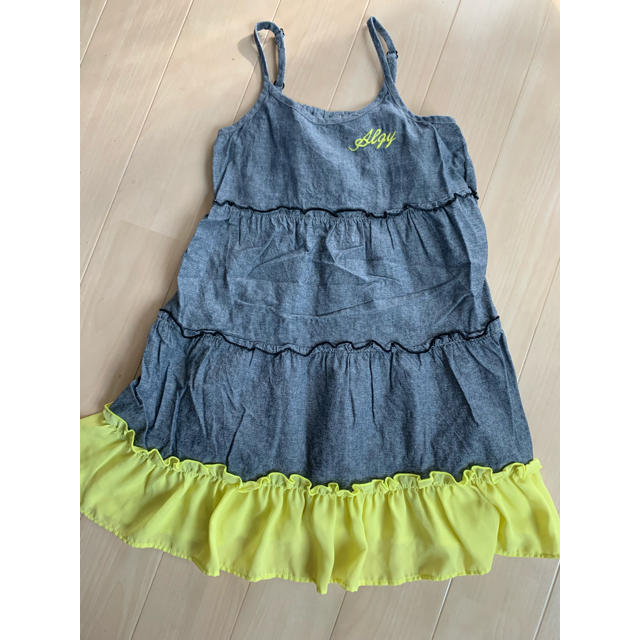 子供服 ワンピース キッズ/ベビー/マタニティのキッズ服女の子用(90cm~)(ワンピース)の商品写真