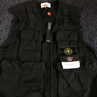 シュプリーム(Supreme)のSupreme Stone Island Camo Cargo Vest 黒 M(ベスト)