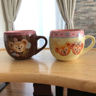 ディズニー(Disney)の（＾Ｏ＾）様専用 ディズニーシー スーベニアカップ ダッフィー シェリーメイ2つ(キャラクターグッズ)