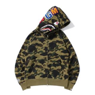 アベイシングエイプ(A BATHING APE)のA BATHING APE SHARK(パーカー)