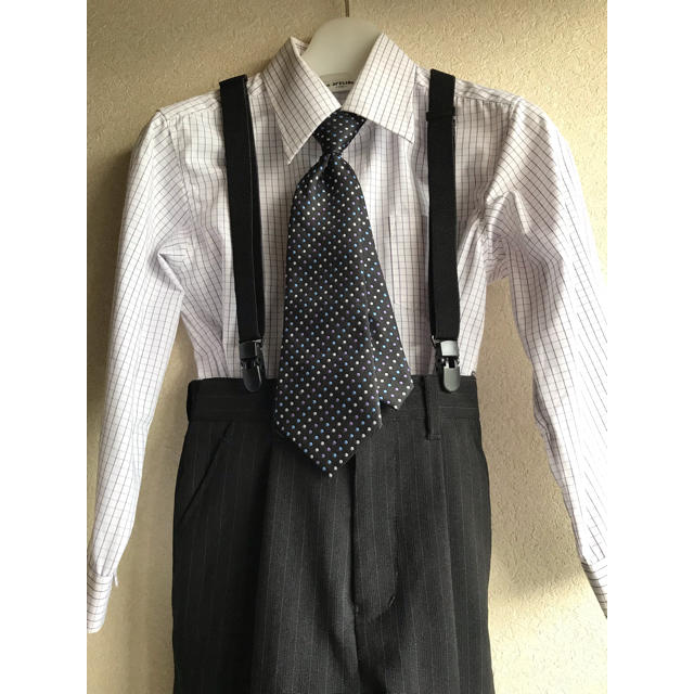 男の子スーツ キッズ/ベビー/マタニティのキッズ服男の子用(90cm~)(ドレス/フォーマル)の商品写真