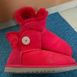 アグ(UGG)の最終値下げ　ugg　ブーツ　美品　赤(ブーツ)