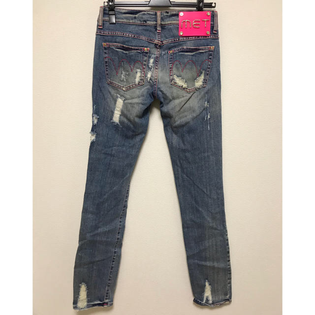 MET - met in jeans イタリア製ジーンズスワロフスキービーズ 28インチ