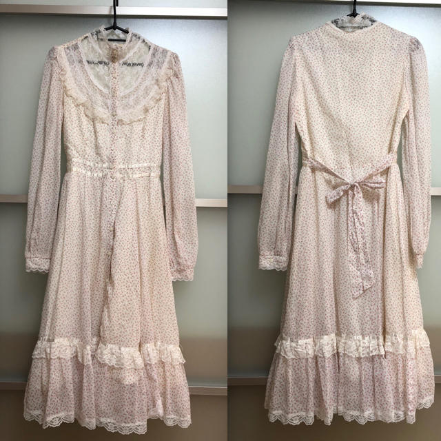 GUNNE SAX(ガニーサックス)のガニーサックス 小花柄ワンピース レディースのワンピース(ひざ丈ワンピース)の商品写真