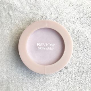 レブロン(REVLON)のレブロン スキンライト プレストパウダー 104(フェイスパウダー)