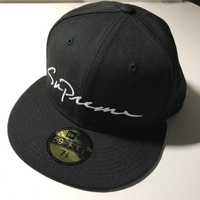 Supreme18FW classic script NEWERA BLACKキャップ