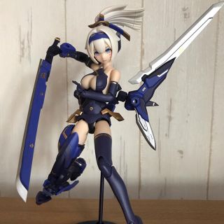 朱羅 弓兵 影衣 \u0026 バーゼラルド 素組み完成品