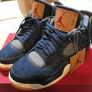 ナイキ(NIKE)のJORDAN4 RETRO x Levi’s®︎ 26センチ　(スニーカー)