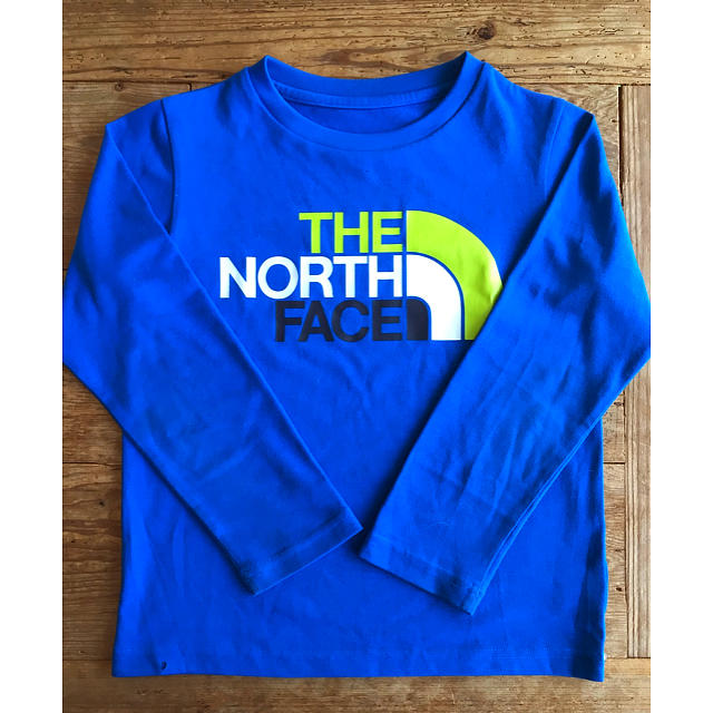 THE NORTH FACE(ザノースフェイス)のTHE NORTH FACE 130 キッズ/ベビー/マタニティのキッズ服男の子用(90cm~)(Tシャツ/カットソー)の商品写真