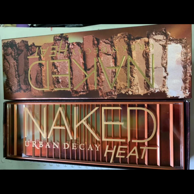 Urban Decay(アーバンディケイ)のアーバンディーケイ Naked heat アイシャドウ urban decay コスメ/美容のベースメイク/化粧品(アイシャドウ)の商品写真