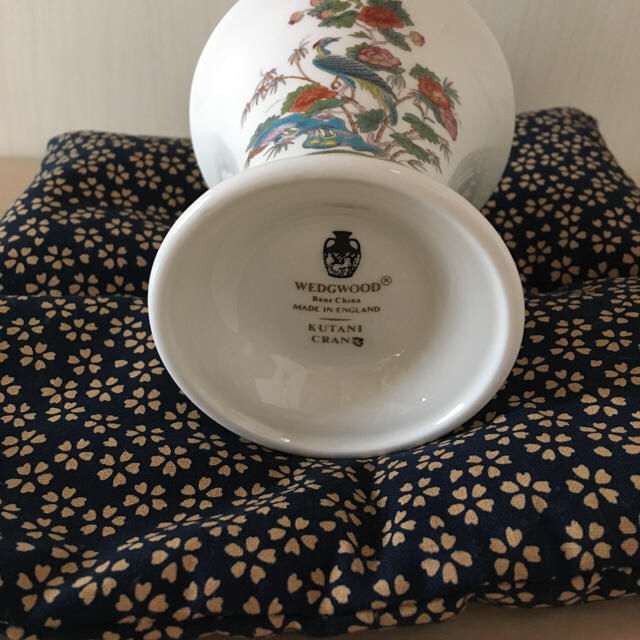 WEDGWOOD(ウェッジウッド)のウエッジウッド クタニクレーン 花瓶 トランペット形 インテリア/住まい/日用品のインテリア小物(花瓶)の商品写真